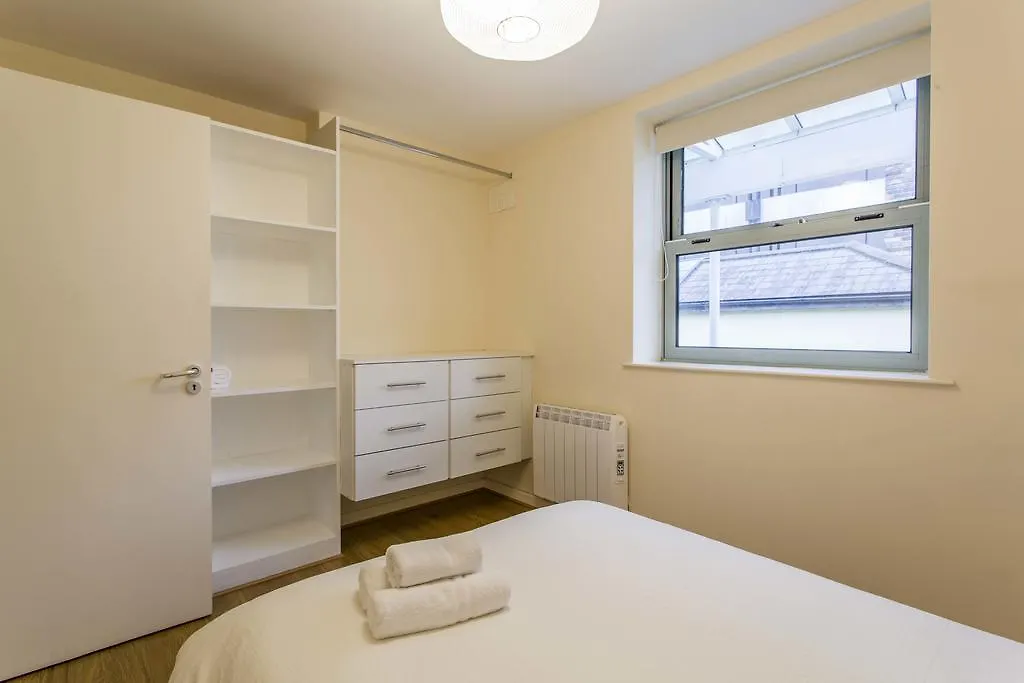 Temple Bar Apartments - Crow Street 24 Dublin